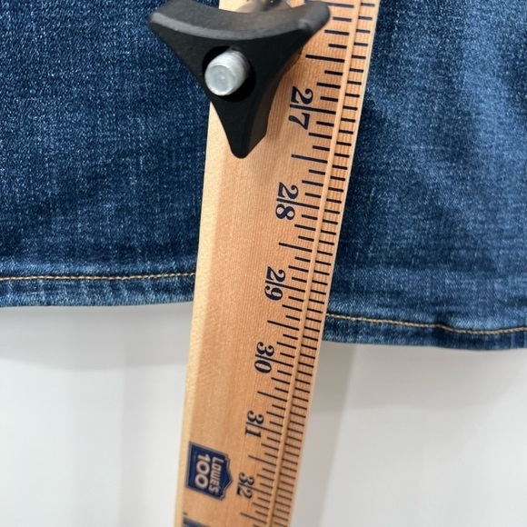 Levi Strauss Mid Rise Skinny Jeans Ladies Size 30 - Picture 6 of 7